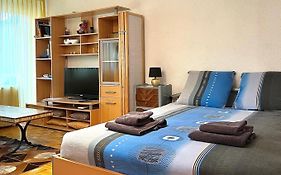 Studio Anemones, Meuble, Equipe, Monthey